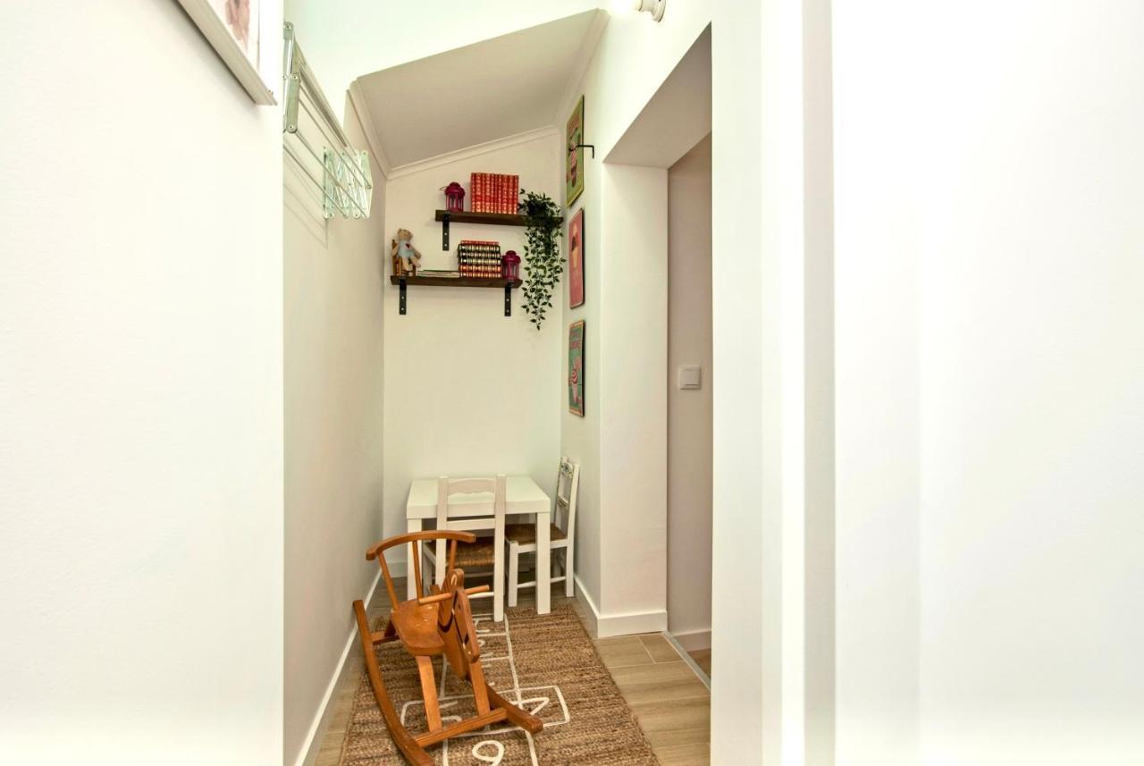 Apartamento Ponte 25 Abril Lisbon Bagian luar foto