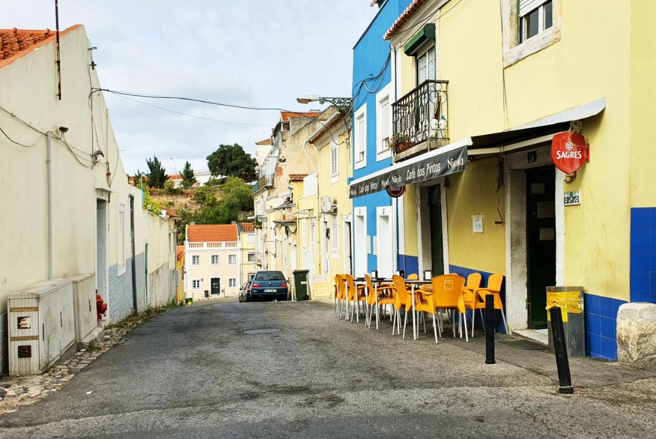 Apartamento Ponte 25 Abril Lisbon Bagian luar foto