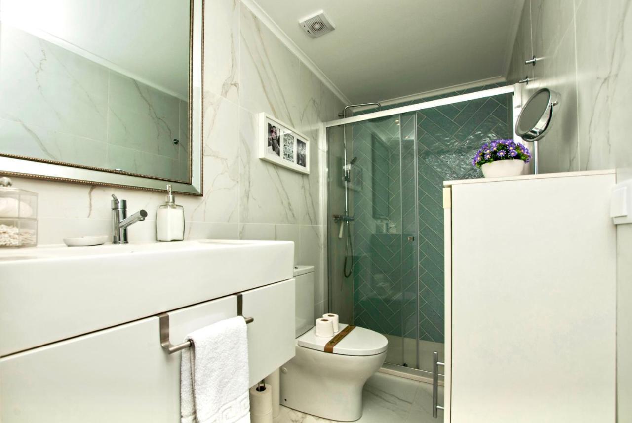Apartamento Ponte 25 Abril Lisbon Bagian luar foto