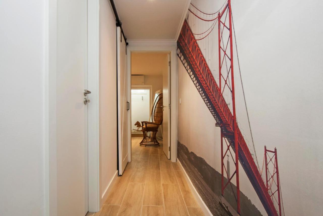 Apartamento Ponte 25 Abril Lisbon Bagian luar foto